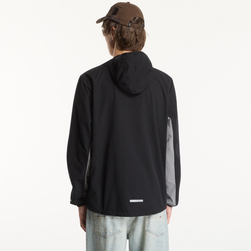 Reebok ID Lightweight Windbreaker Black/ Grey 4