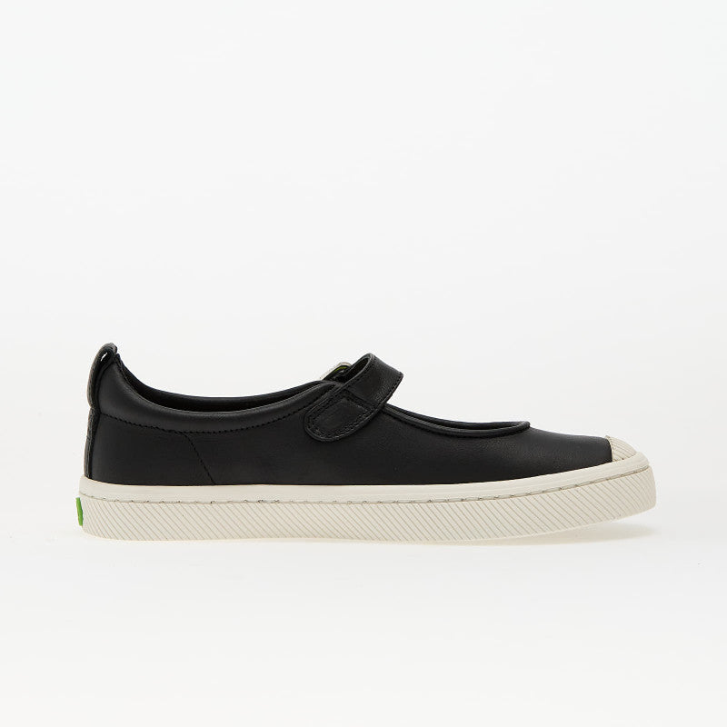 Cariuma Wmns Oca Mary Jane Black