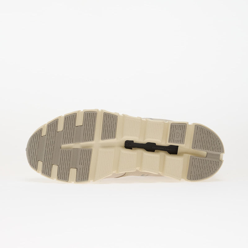 On M Cloud 6 Wp Pelican/ Ghost