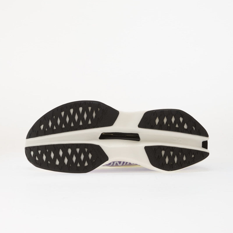 On Cloudboom Max White/ Juniper
