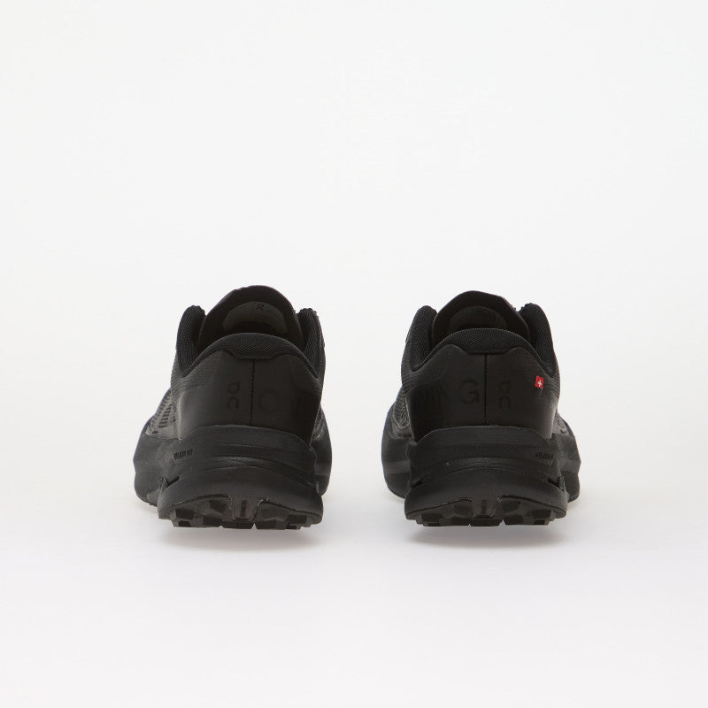 On Wmns Cloudultra Peak Black/ Black