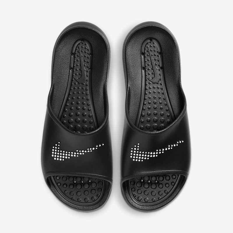 Nike Victori One