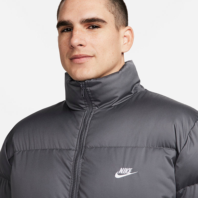 Nike Sportswear Club