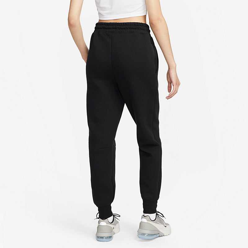 Nike Wmns Sportswear Tech Fleece