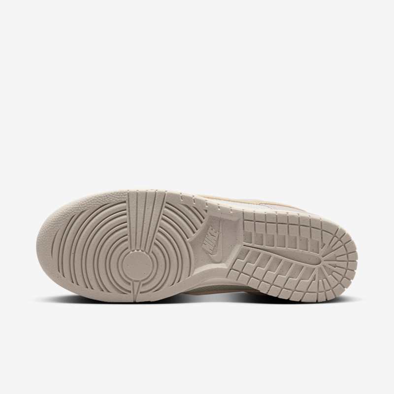 Nike Dunk Low Retro SE