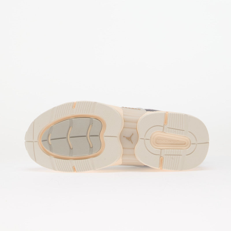 Jordan Trunner O/S Lt Iron Ore/ Legend Md Brown-Smoke Grey