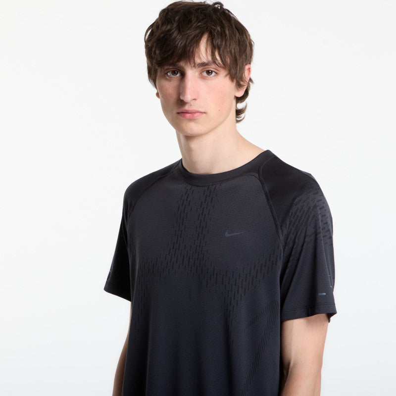 Nike Stride Plus Men's Dri-FIT ADV Short-Sleeve Running Top Off Noir/ Black/ Refblk