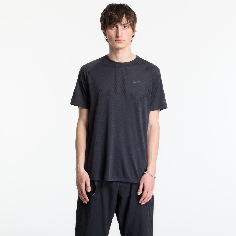 Nike Stride Plus Men's Dri-FIT ADV Short-Sleeve Running Top Off Noir/ Black/ Refblk