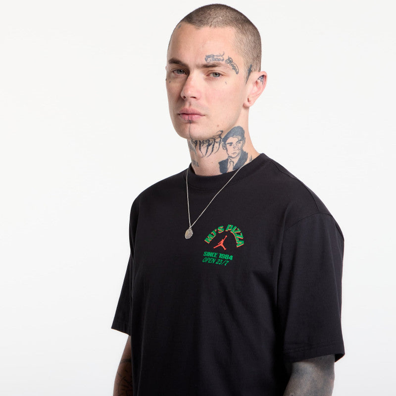 Jordan Men's Graphic T-Shirt Black/ Infrared 23