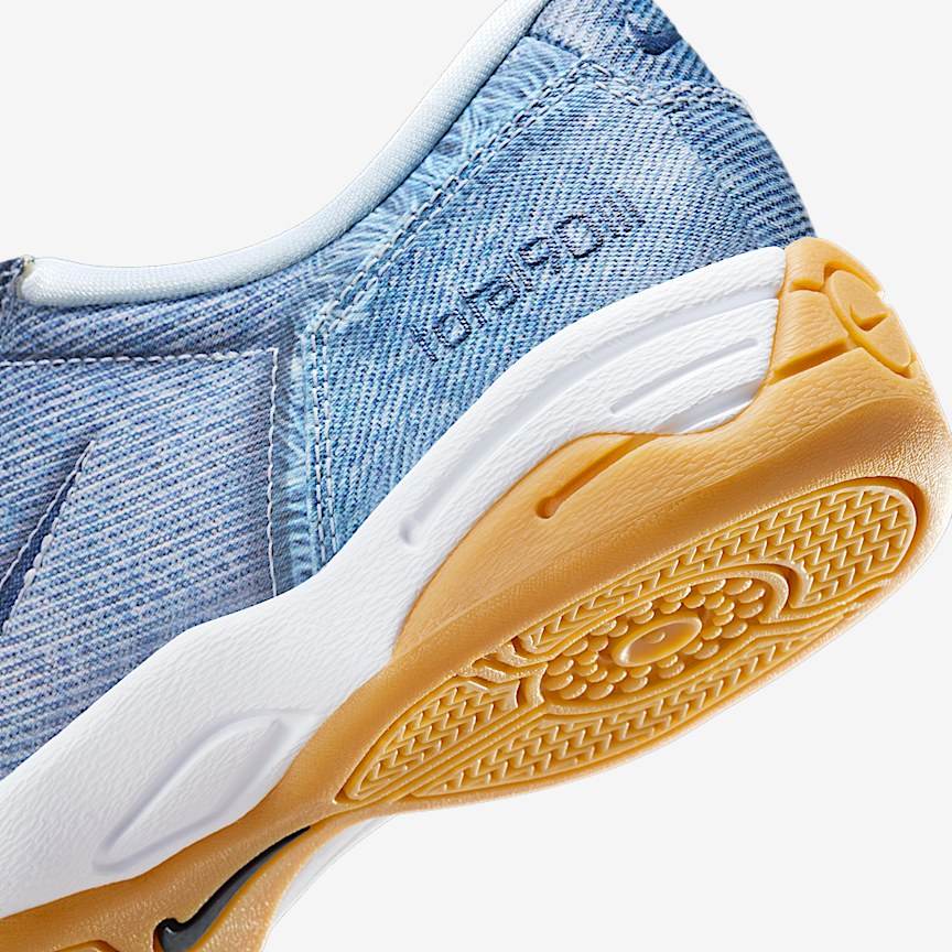 Nike Wmns Total90