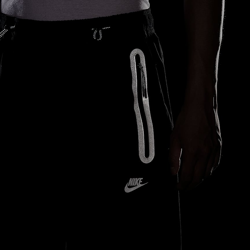 Nike Tech Men's Oversized Woven Pants Black