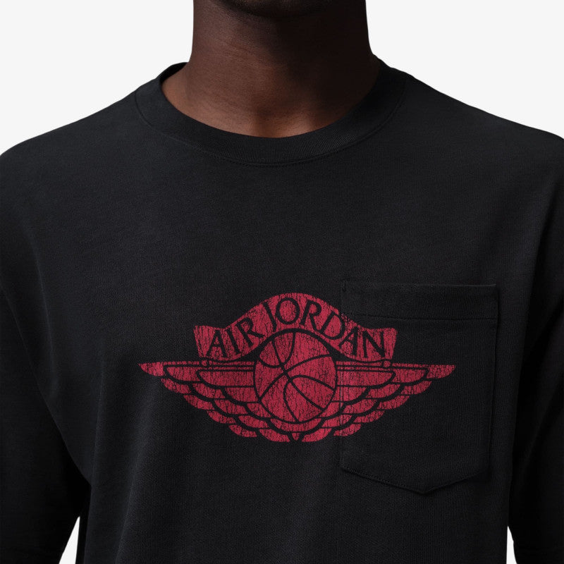Jordan Flight Essentials Men's Pocket T-Shirt Black/ University Red