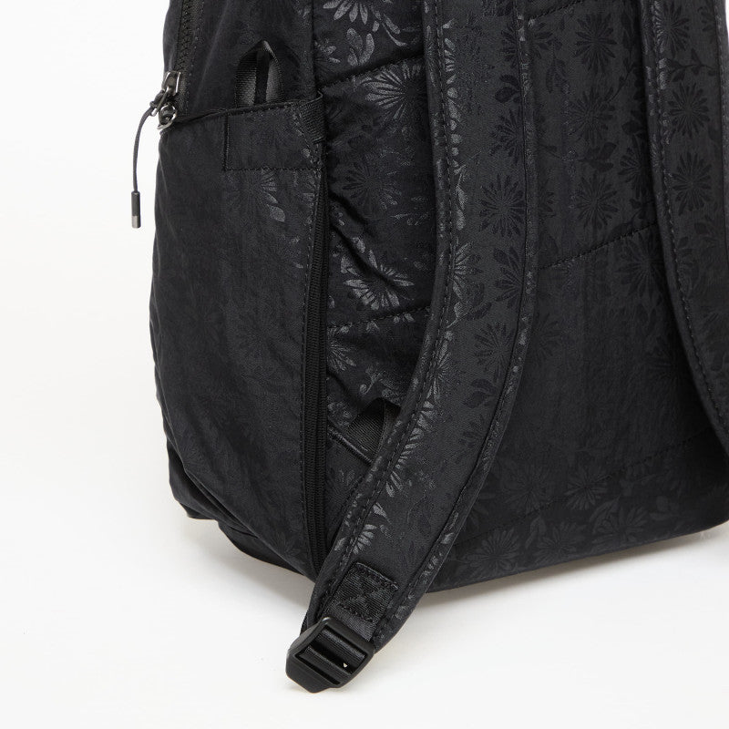 Nike Aura Floral Backpack 24L Black/ Black/ Gunmetal 24