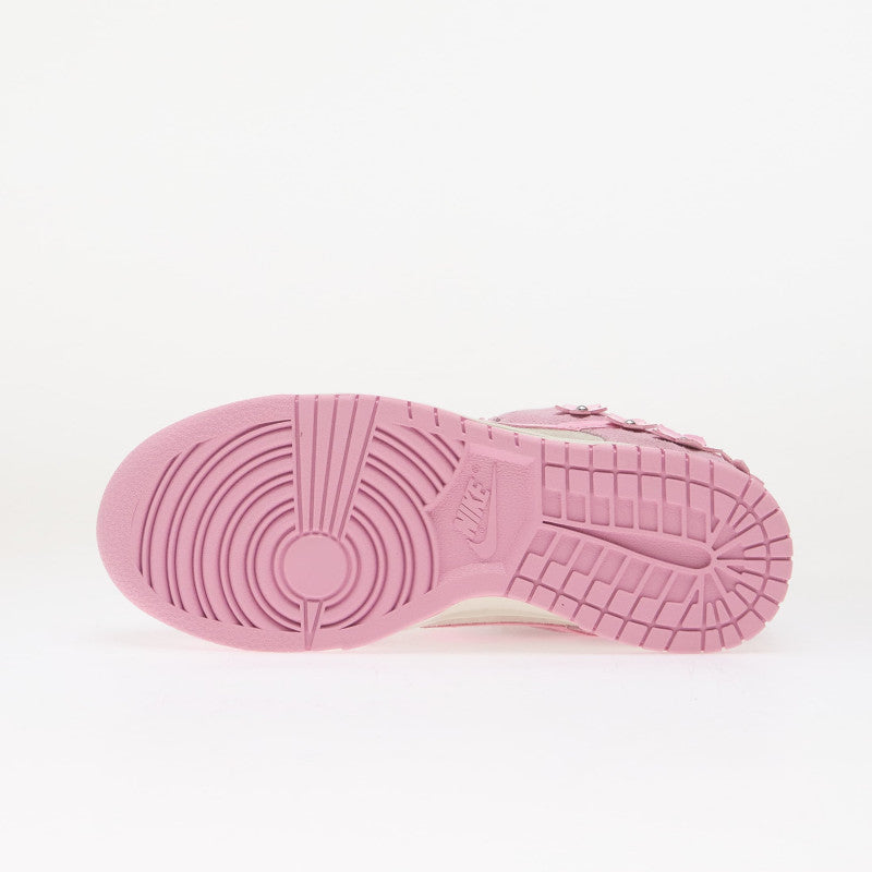 Nike Dunk Low SE "Florette" Pink Rise/ Pink Rise-Sail