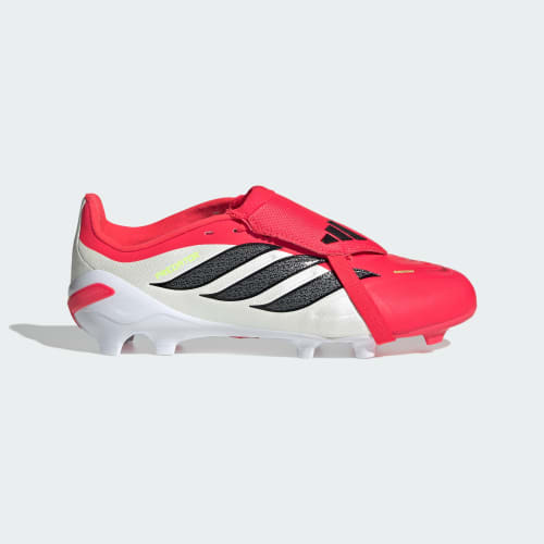 adidas PREDATOR LEAGUE z wywijanym językiem, przeznaczone na naturalną nawierzchnię