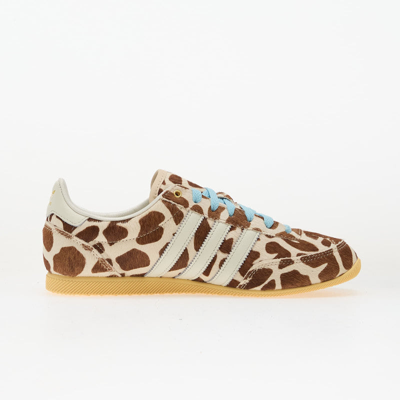 adidas Japan Wmns Crli/ Ivory/ Orange Tint 39