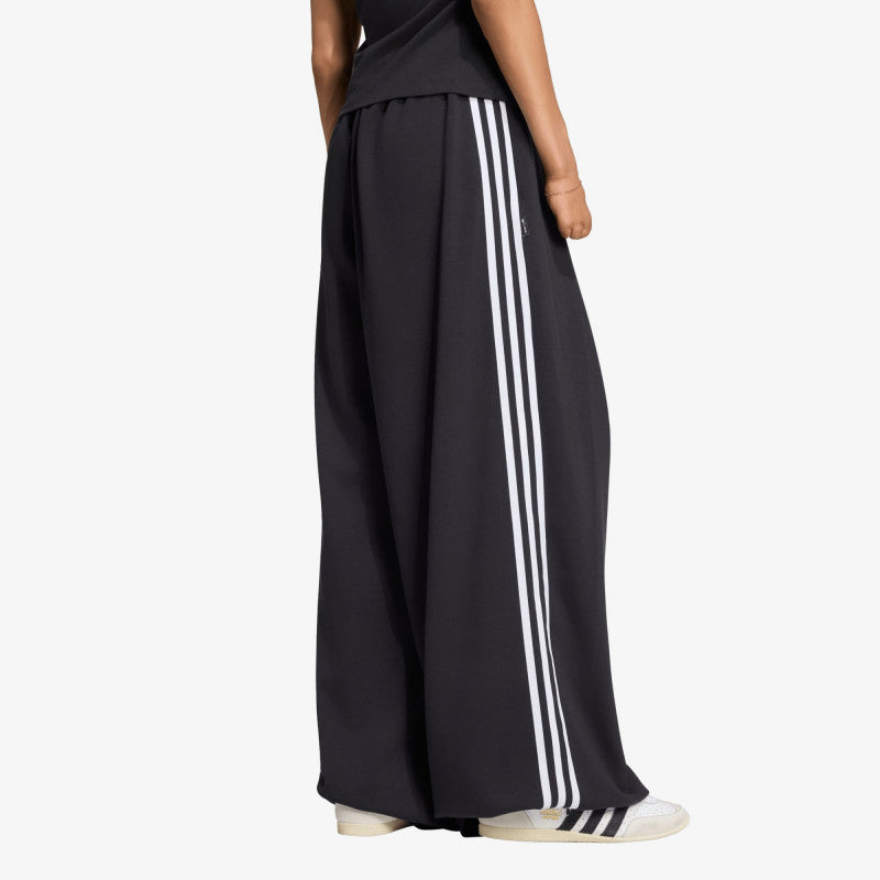 adidas Adiluna Season 2 x Jennie Pleated Track Pants Black
