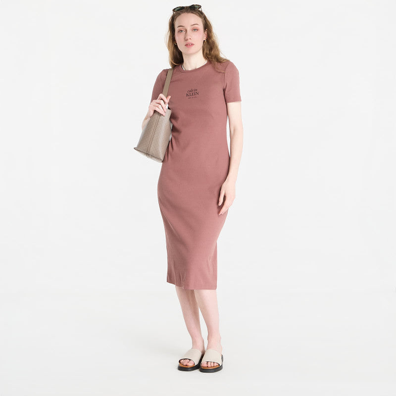 Sukienka Calvin Klein Jeans Ss 2X2 Baby Rib Logo Midi Dress Sierra Brown