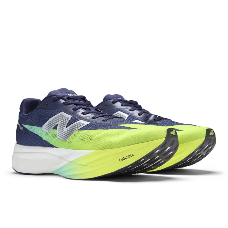 New Balance FuelCell SC Elite V5