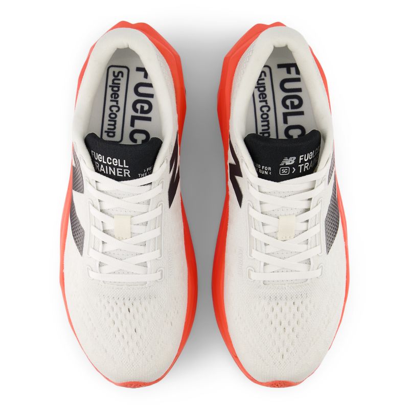 New Balance FuelCell SuperComp Trainer v3