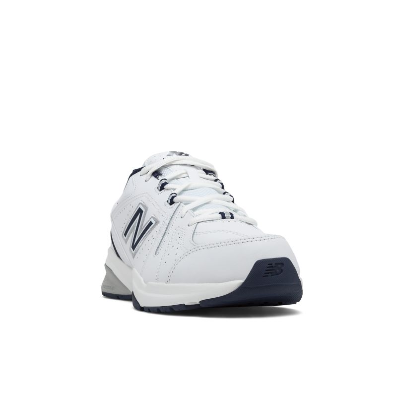 New Balance MX608v5