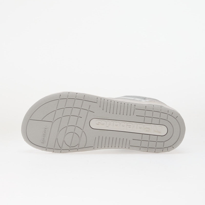 Barebarics Dropsta Silver & White