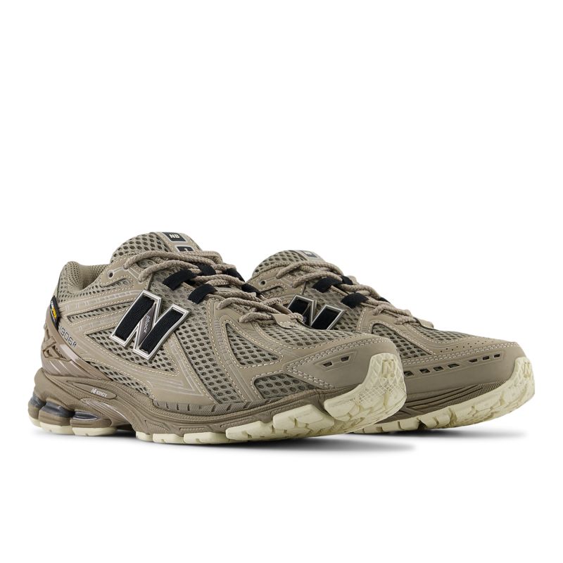 New Balance 1906