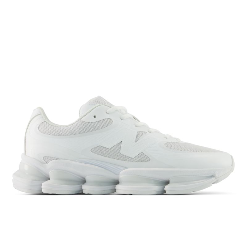 New Balance 2000 White/ White/ Black