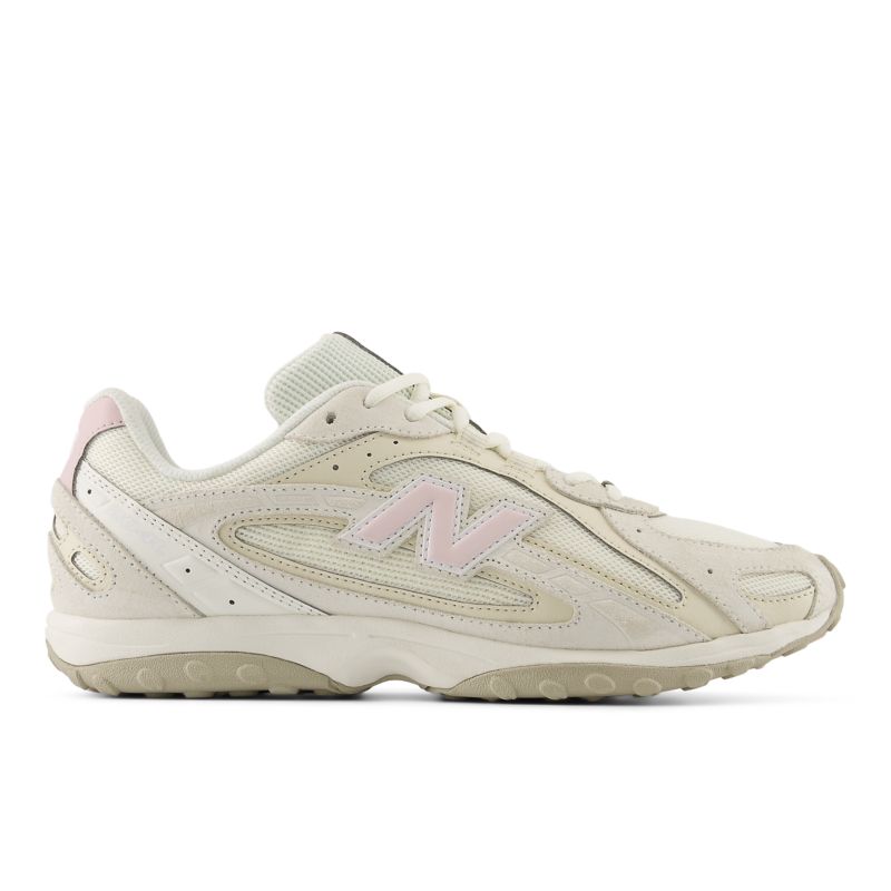 New Balance 204L Sea Salt/ Stone Pink