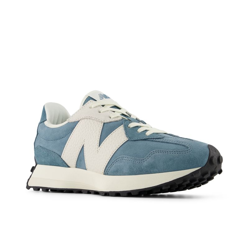 New Balance 327