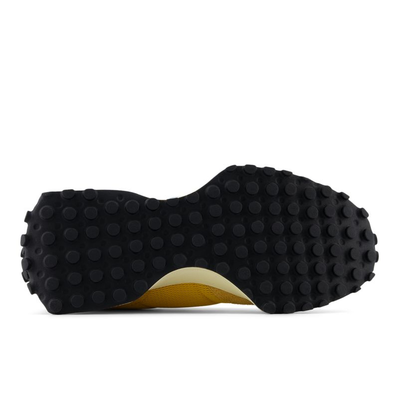 New Balance 327
