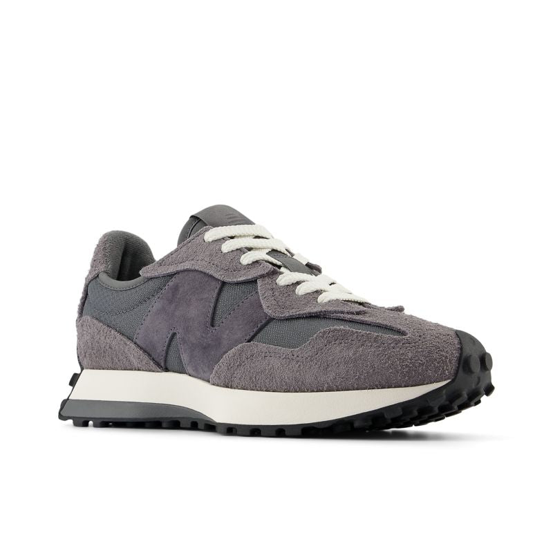 New Balance 327