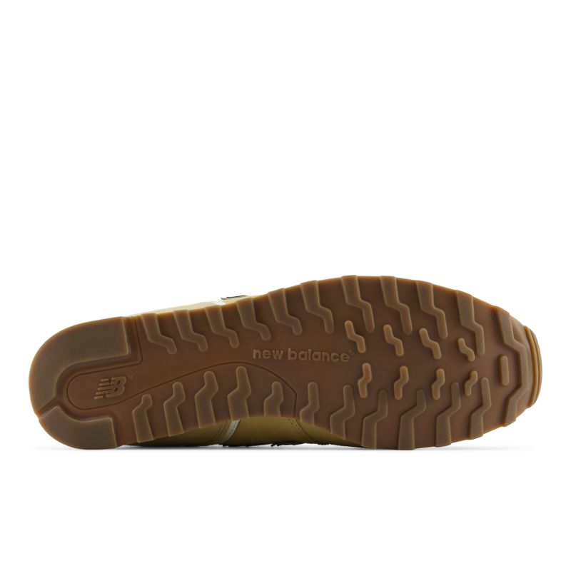 New Balance 373