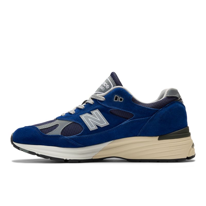 New Balance 991