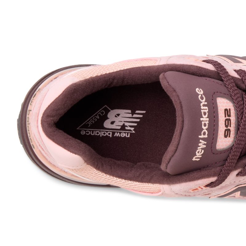 New Balance 992